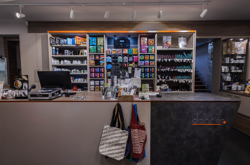 Danner Shop | Musikhaus Danner LInz Danner Shop